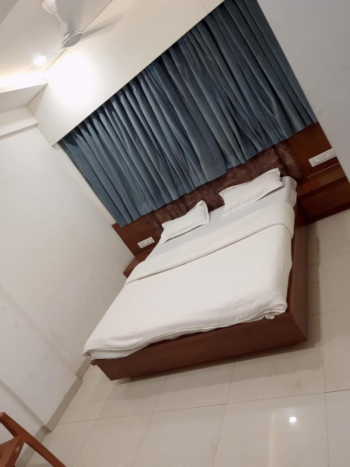 Hotel Murlidhar Rooms Kasandra Экстерьер фото